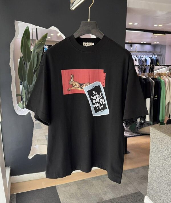 T-shirts