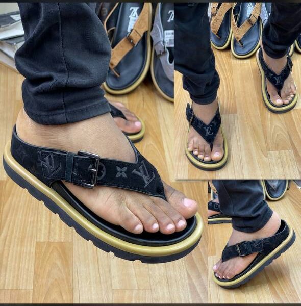 slippers